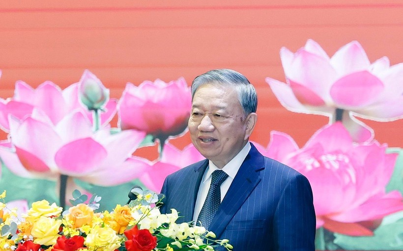 Tổng Bí thư: Đổi mới công tác đào tạo cán bộ theo hướng thiết thực, hiệu quả