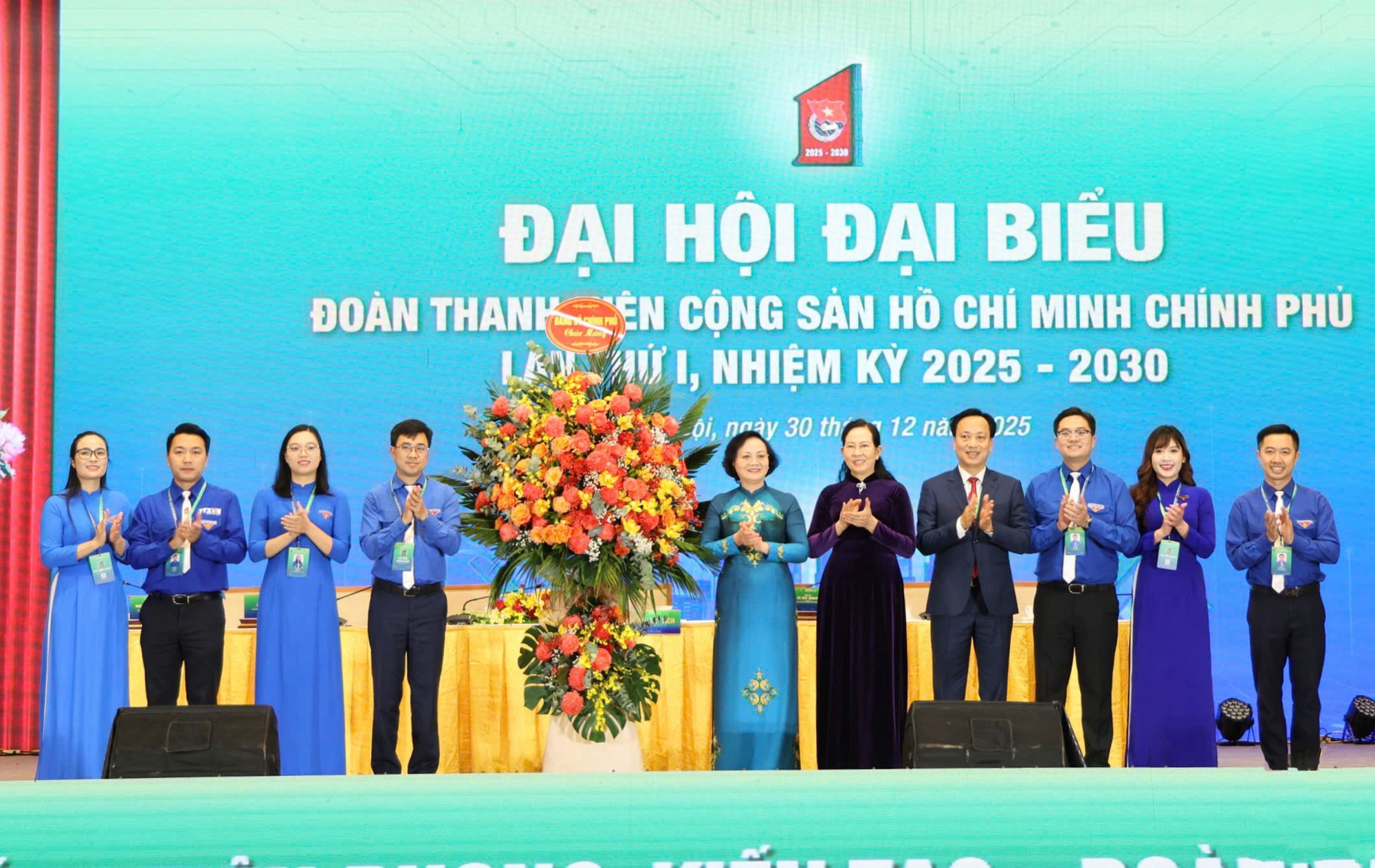 Phó Thủ tướng Phạm Thị Thanh Trà: Trao cơ hội, giao việc để thanh niên Chính phủ bứt phá- Ảnh 2.