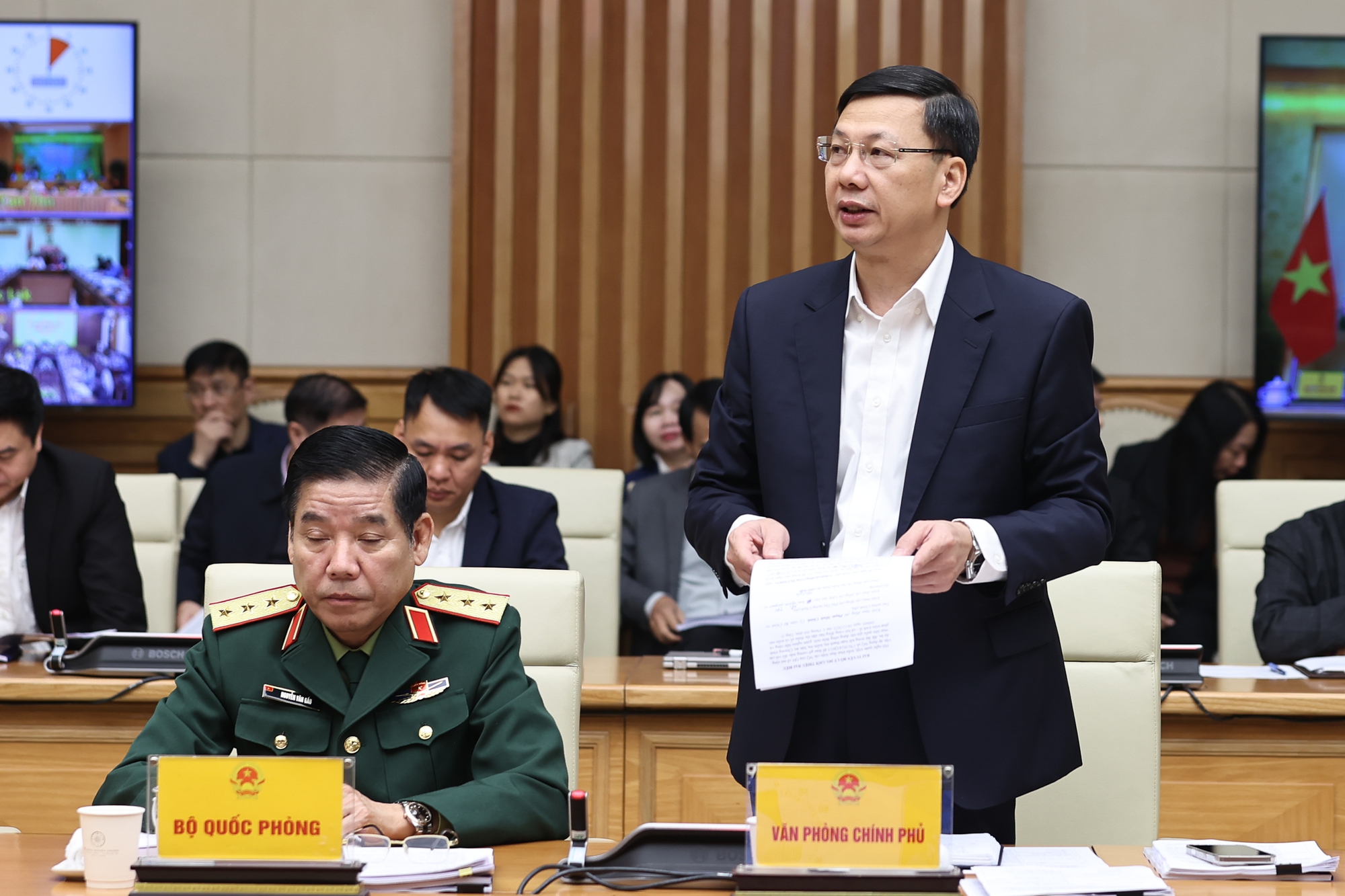 Thủ tướng: Quyết liệt triển khai 2 nghị quyết đột phá và cách mạng của Quốc hội- Ảnh 4.