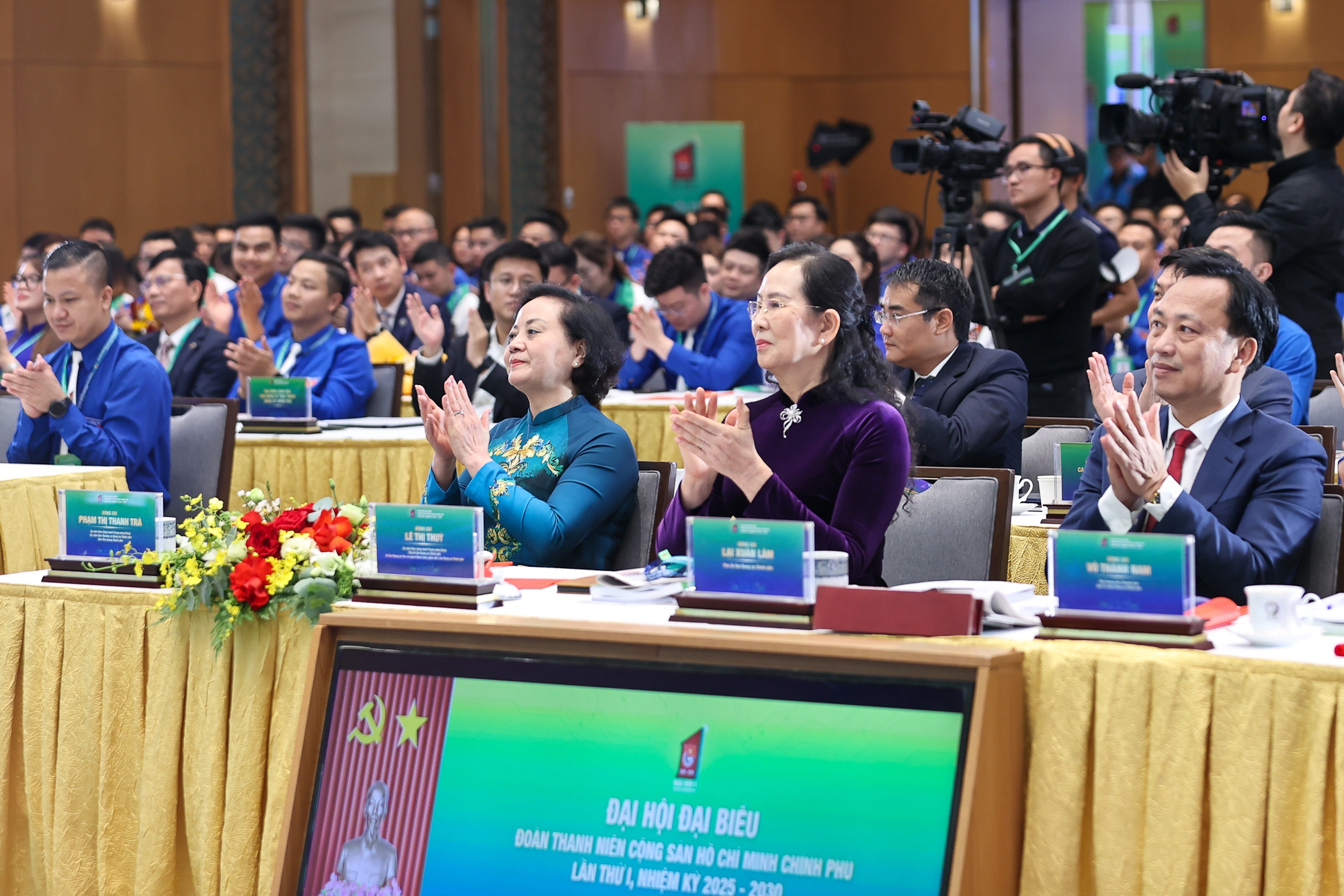 Thủ tướng kỳ vọng thanh niên phát huy vai trò tiên phong và tinh thần chia sẻ, cảm thông- Ảnh 4.