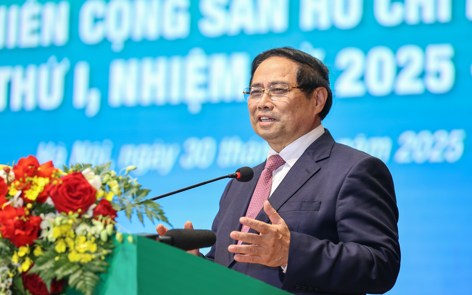 Thủ tướng kỳ vọng thanh niên phát huy vai trò tiên phong và tinh thần chia sẻ, cảm thông