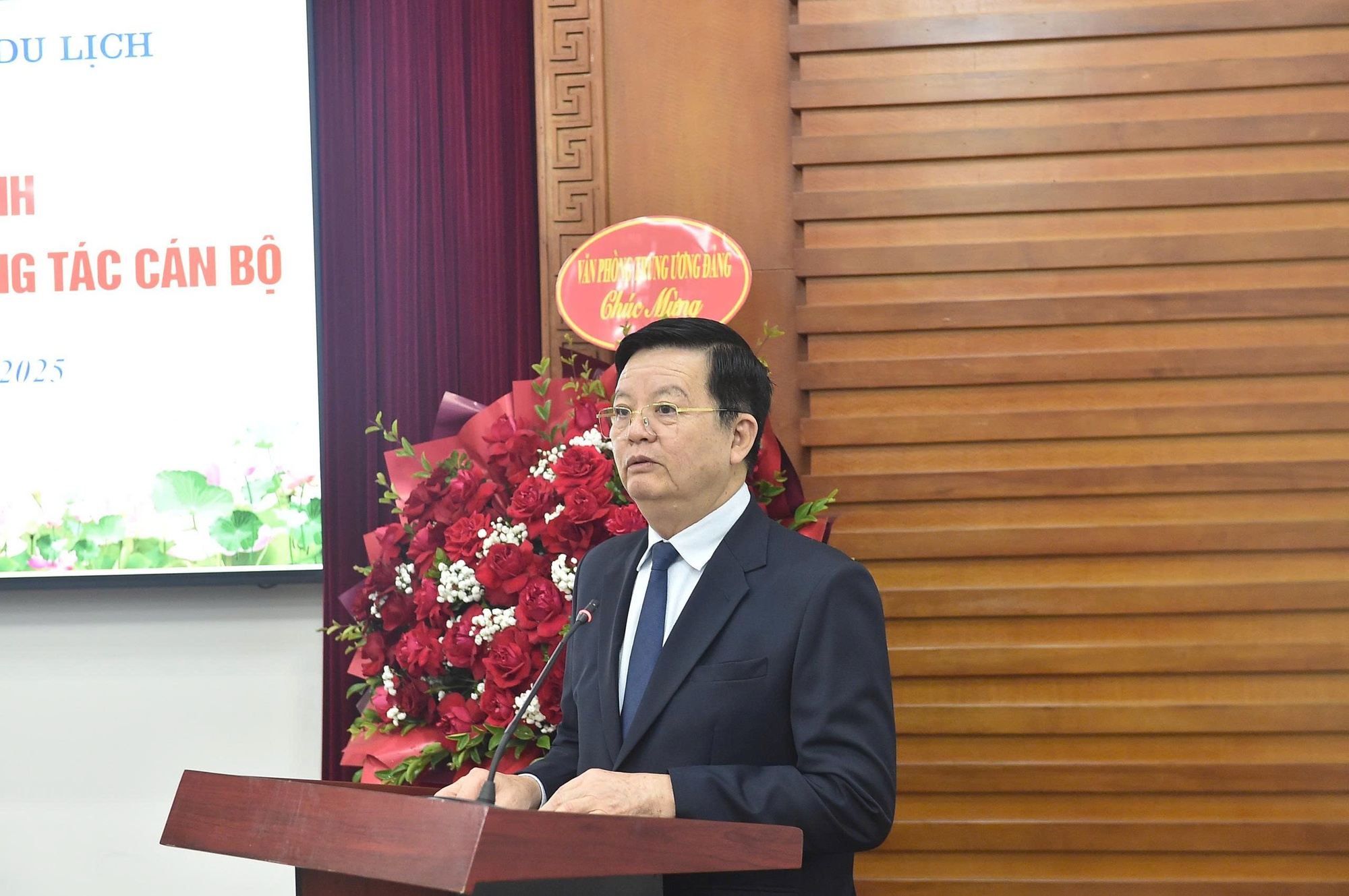 Đồng chí Lâm Thị Phương Thanh giữ chức Thứ trưởng Thường trực Bộ VHTT&DL- Ảnh 2.