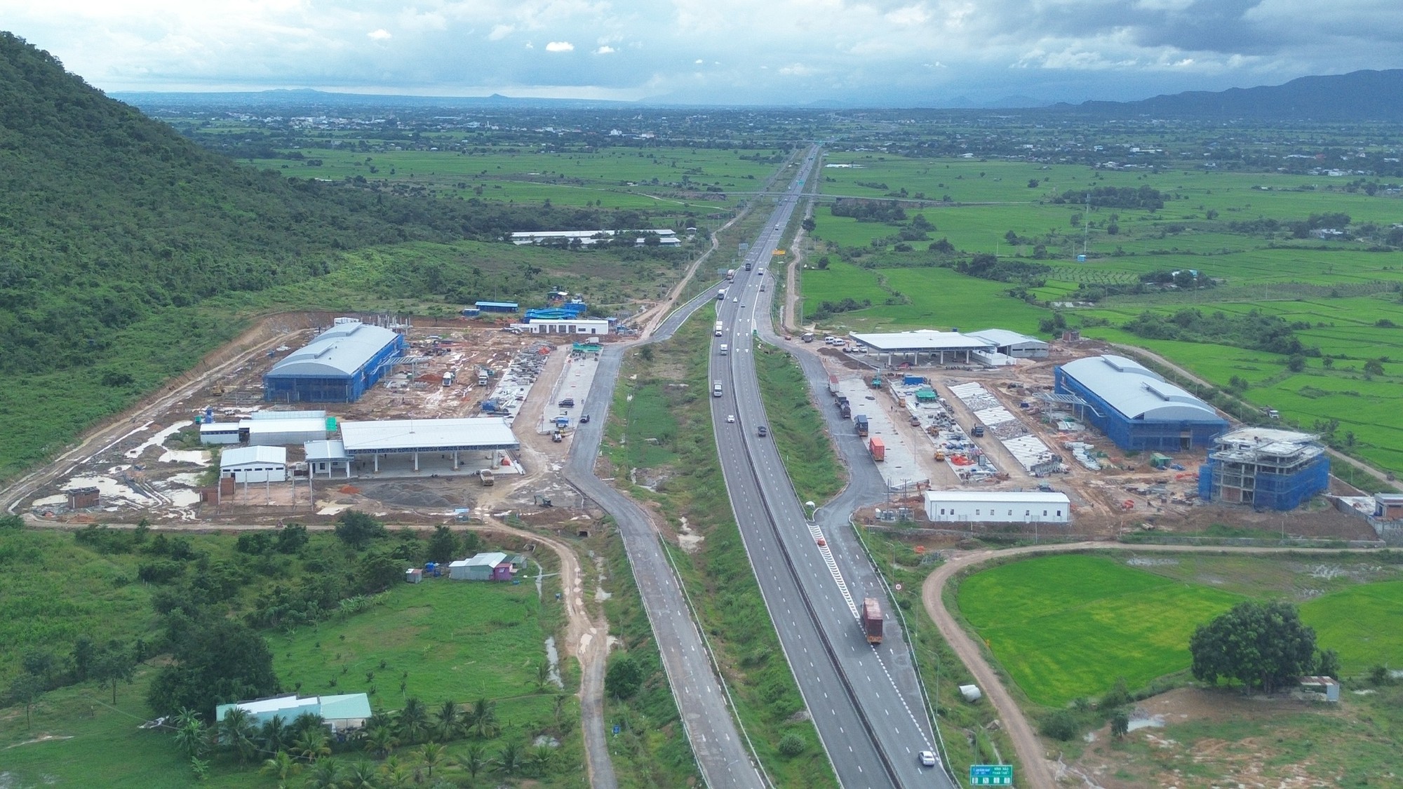 Di chuyển trên cao tốc Bắc-Nam nghỉ chân ở trạm nào?- Ảnh 2.