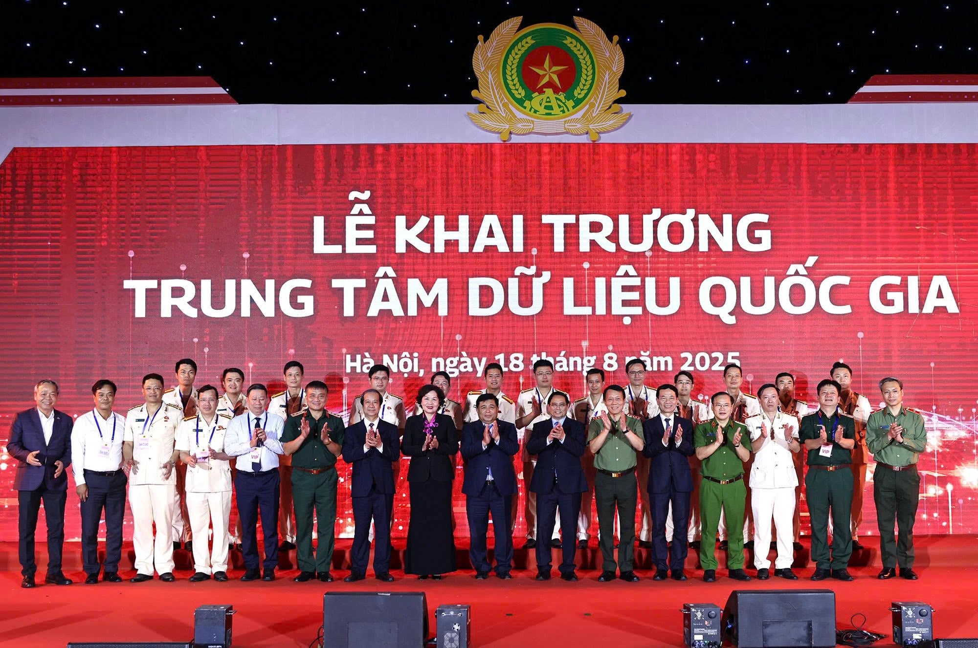 Nghị quyết số 57-NQ/TW: Đồng tốc, đồng lòng, bước ra 'vùng chính sách' để đi vào đời sống- Ảnh 4.