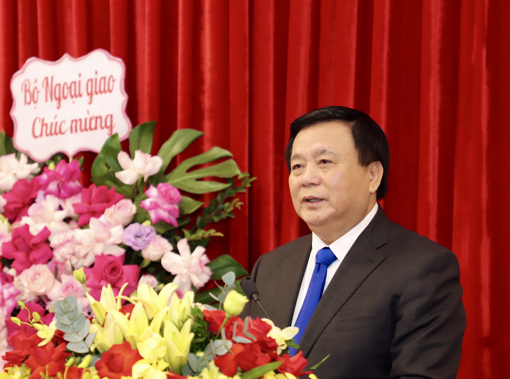 Thứ trưởng Bộ VHTT&DL Lê Hải Bình giữ chức Phó Giám đốc Học viện Chính trị Quốc gia Hồ Chí Minh- Ảnh 2. Thứ trưởng Bộ VHTT&DL Lê Hải Bình giữ chức Phó Giám đốc Học viện Chính trị Quốc gia Hồ Chí Minh- Ảnh 2.