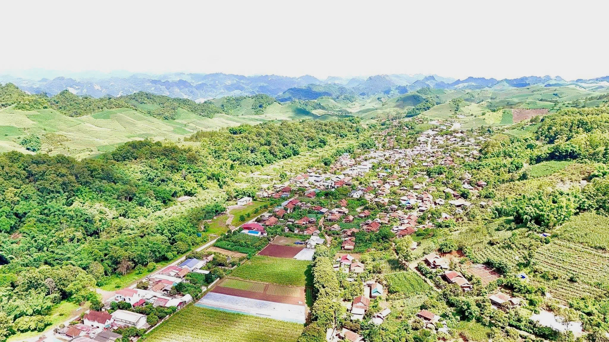 Chính quyền 2 cấp: Nền tảng đổi mới công tác dân tộc, tôn giáo tại Sơn La- Ảnh 2.