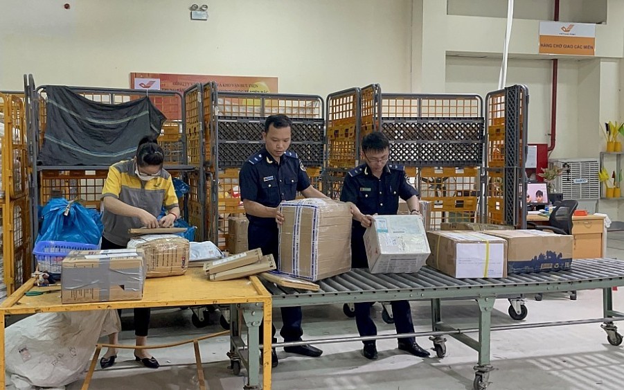 Hiệu quả trong triển khai thu thuế GTGT với hàng trị giá nhỏ qua chuyển phát nhanh