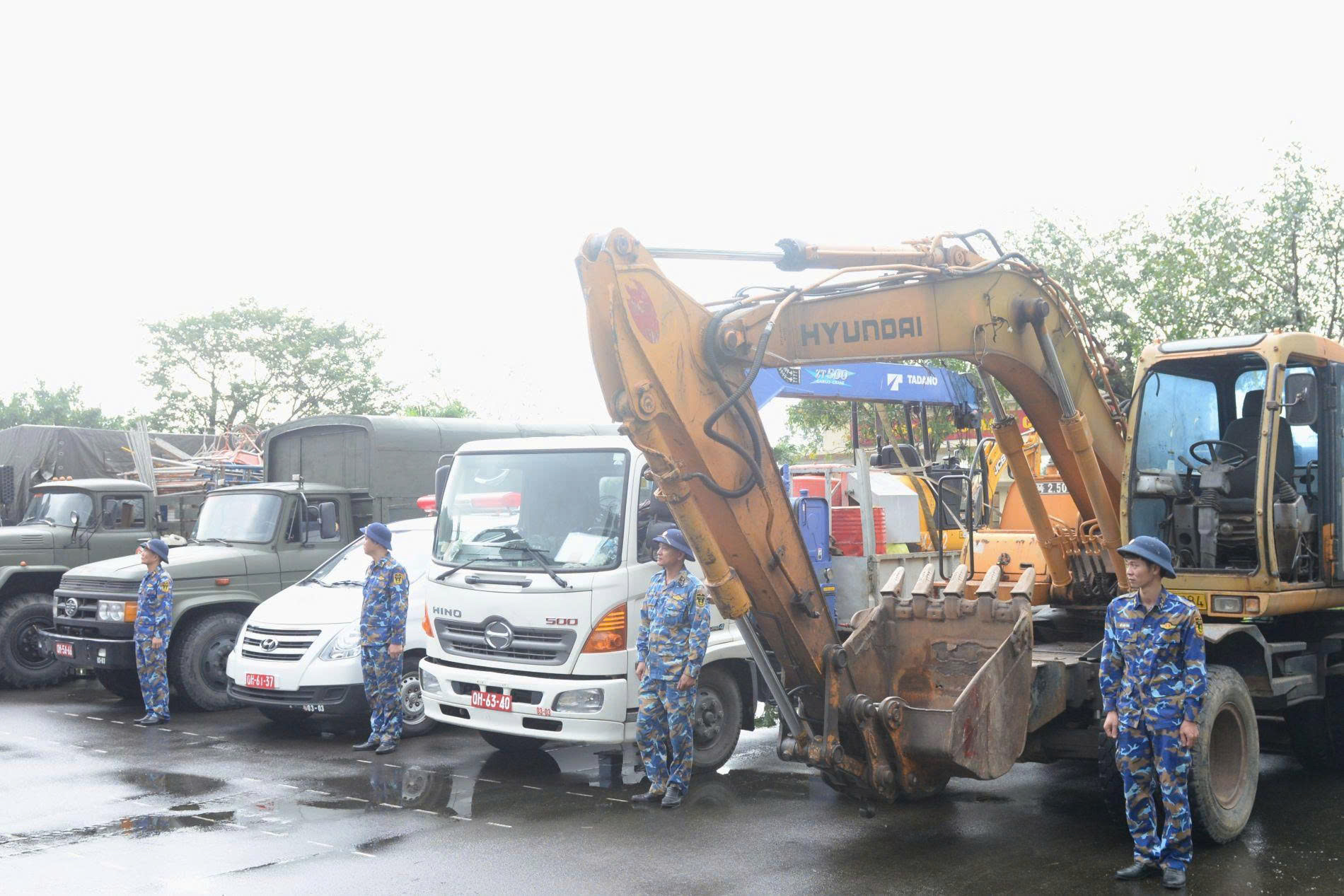 Vùng 3 Hải quân: 'Chưa xong nhà dân, quân chưa rời vị trí'- Ảnh 3.