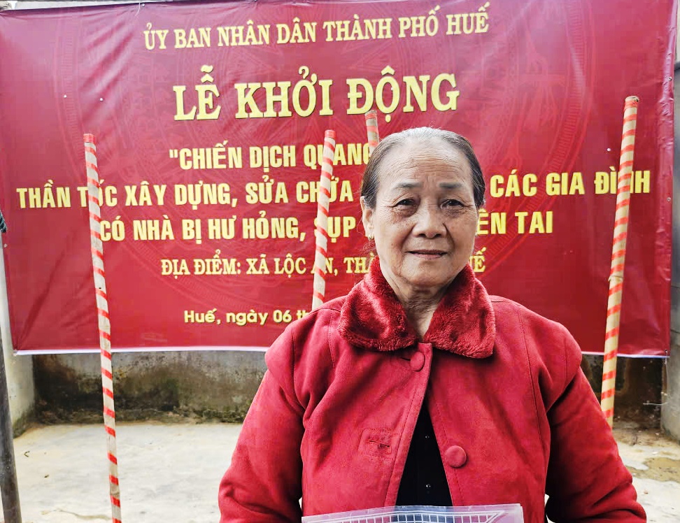 TP. Huế khởi công xây dựng, sửa chữa nhà cho người dân vùng lũ- Ảnh 3. TP. Huế khởi công xây dựng, sửa chữa nhà cho người dân vùng lũ- Ảnh 3.