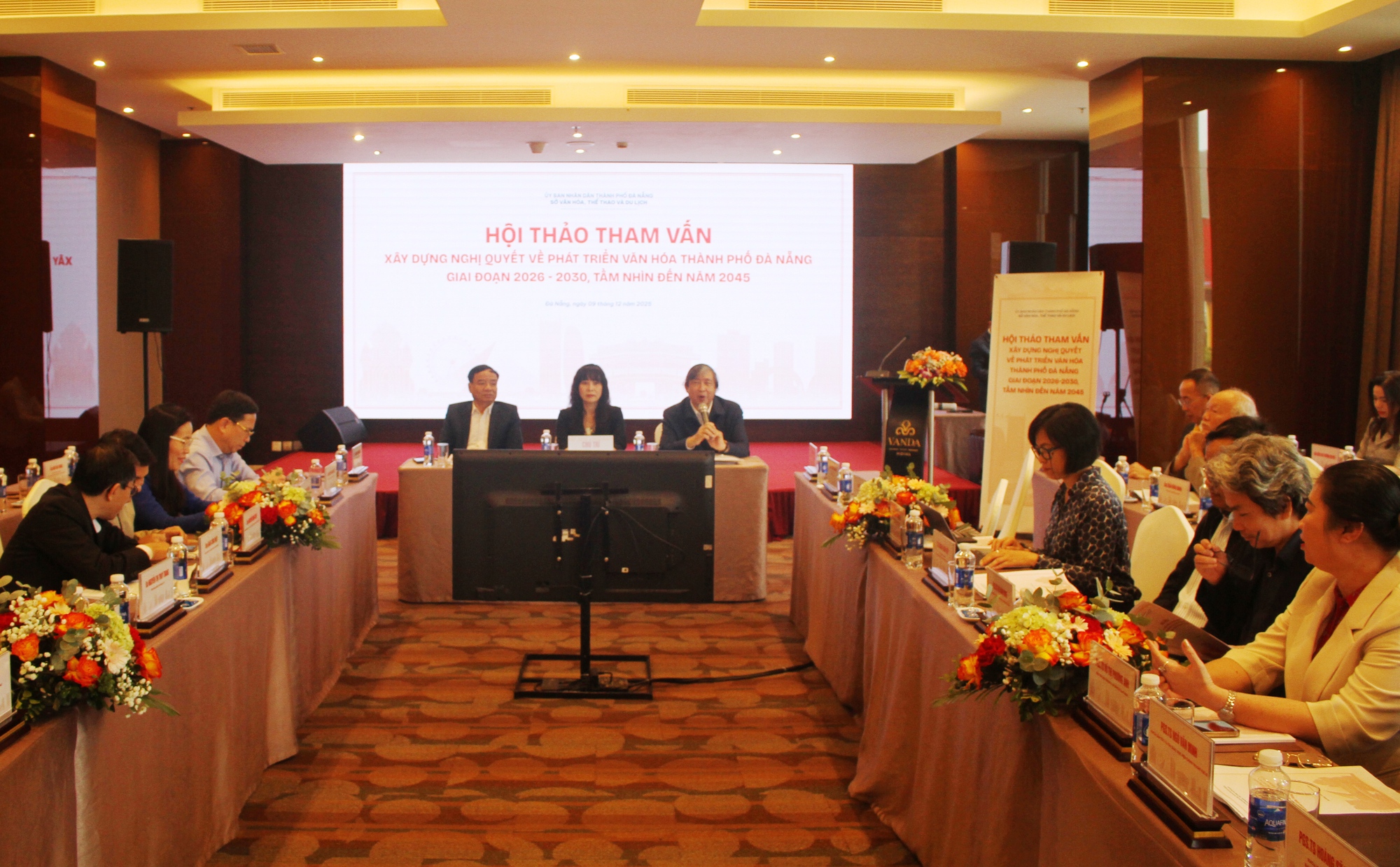 Đà Nẵng định hình chiến lược phát triển văn hóa, hướng tới đô thị giàu bản sắc- Ảnh 1. Đà Nẵng định hình chiến lược phát triển văn hóa, hướng tới đô thị giàu bản sắc- Ảnh 1.