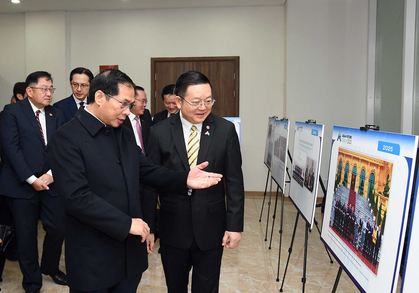 Việt Nam vươn lên trở thành một trong những thành viên năng động và có ảnh hưởng nhất ASEAN- Ảnh 8.