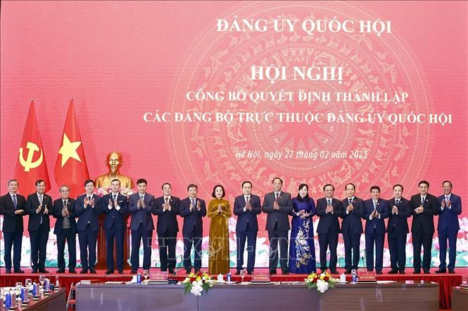 Công bố quyết định thành lập các Đảng bộ trực thuộc Đảng ủy Quốc hội- Ảnh 2.