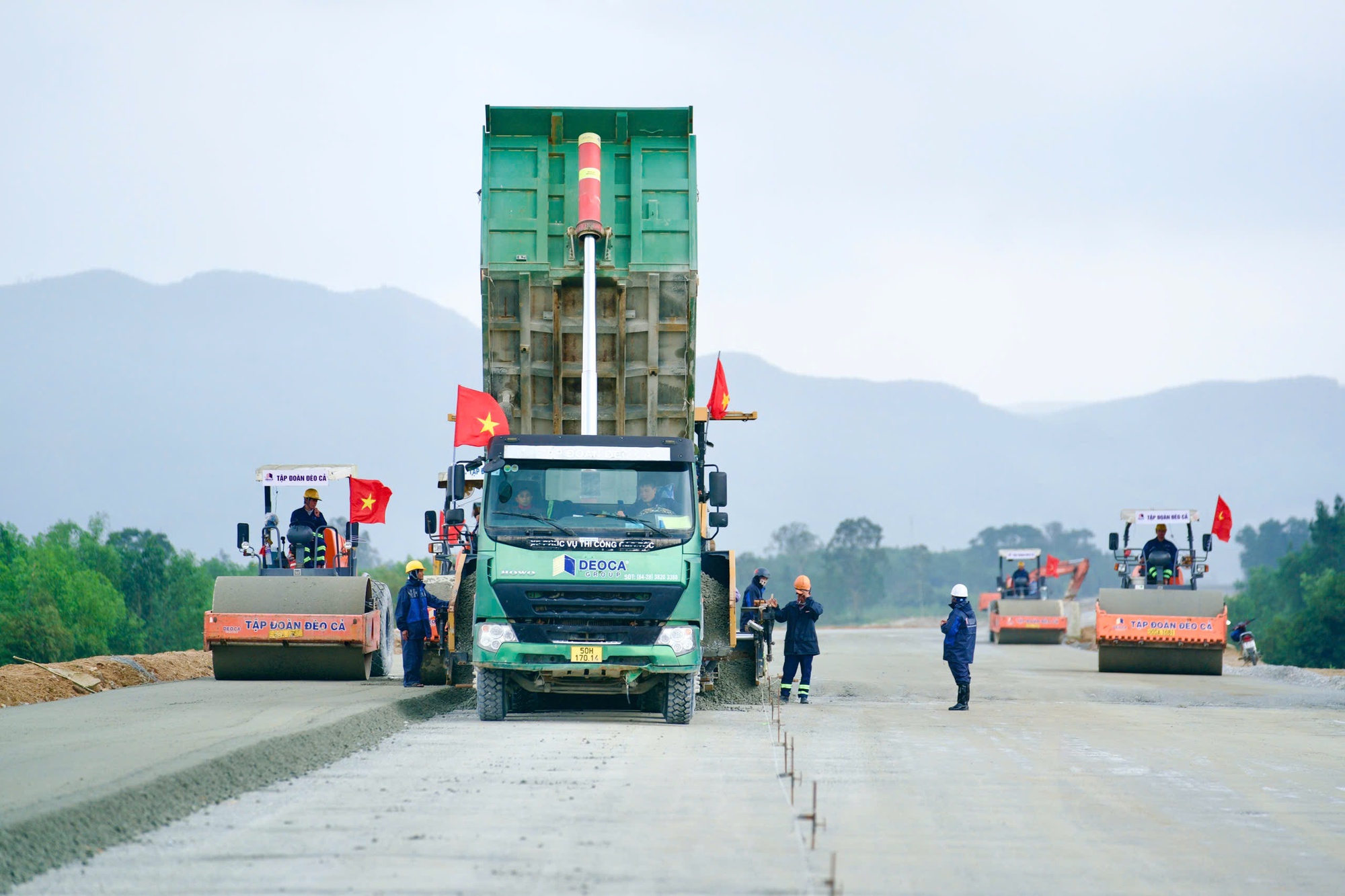 Hoàn thành thêm 1.188km cao tốc trong năm 2025- Ảnh 1.