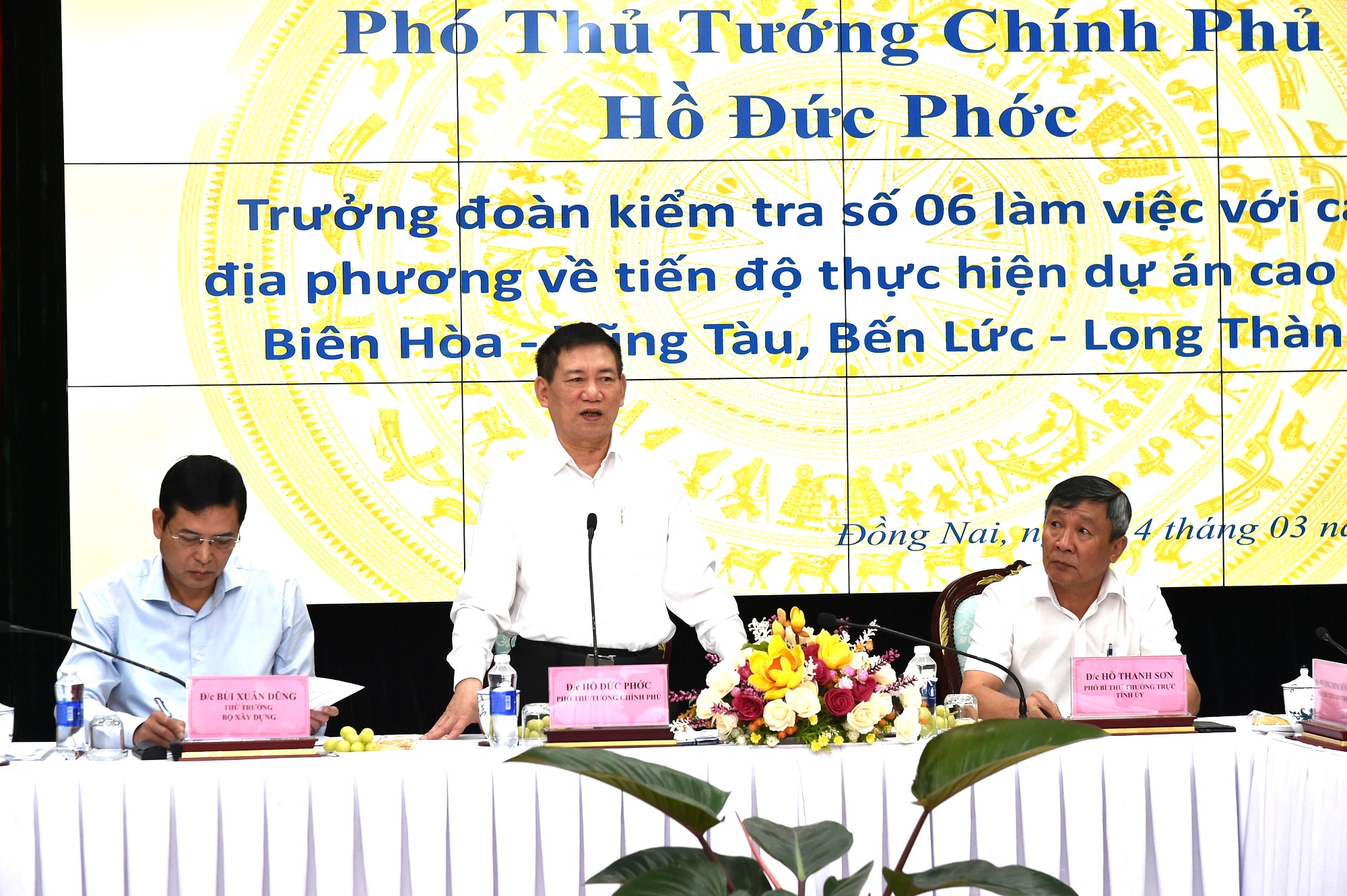 Phó Thủ tướng Hồ Đức Phớc kiểm tra, đôn đốc tiến độ dự án cao tốc Bến Lức - Long Thành; Biên Hòa - Vũng Tàu- Ảnh 2.