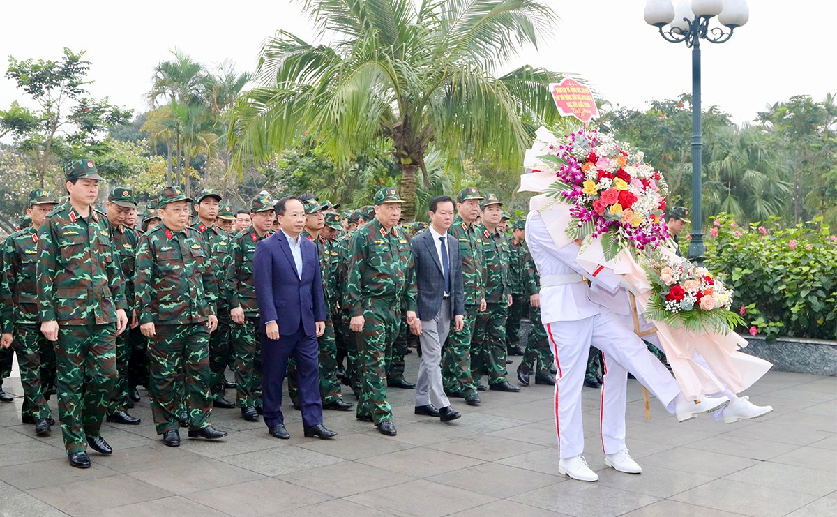 Giữ vững quốc phòng – an ninh giúp Hà Tĩnh phát triển KT-XH nhanh và bền vững- Ảnh 7.