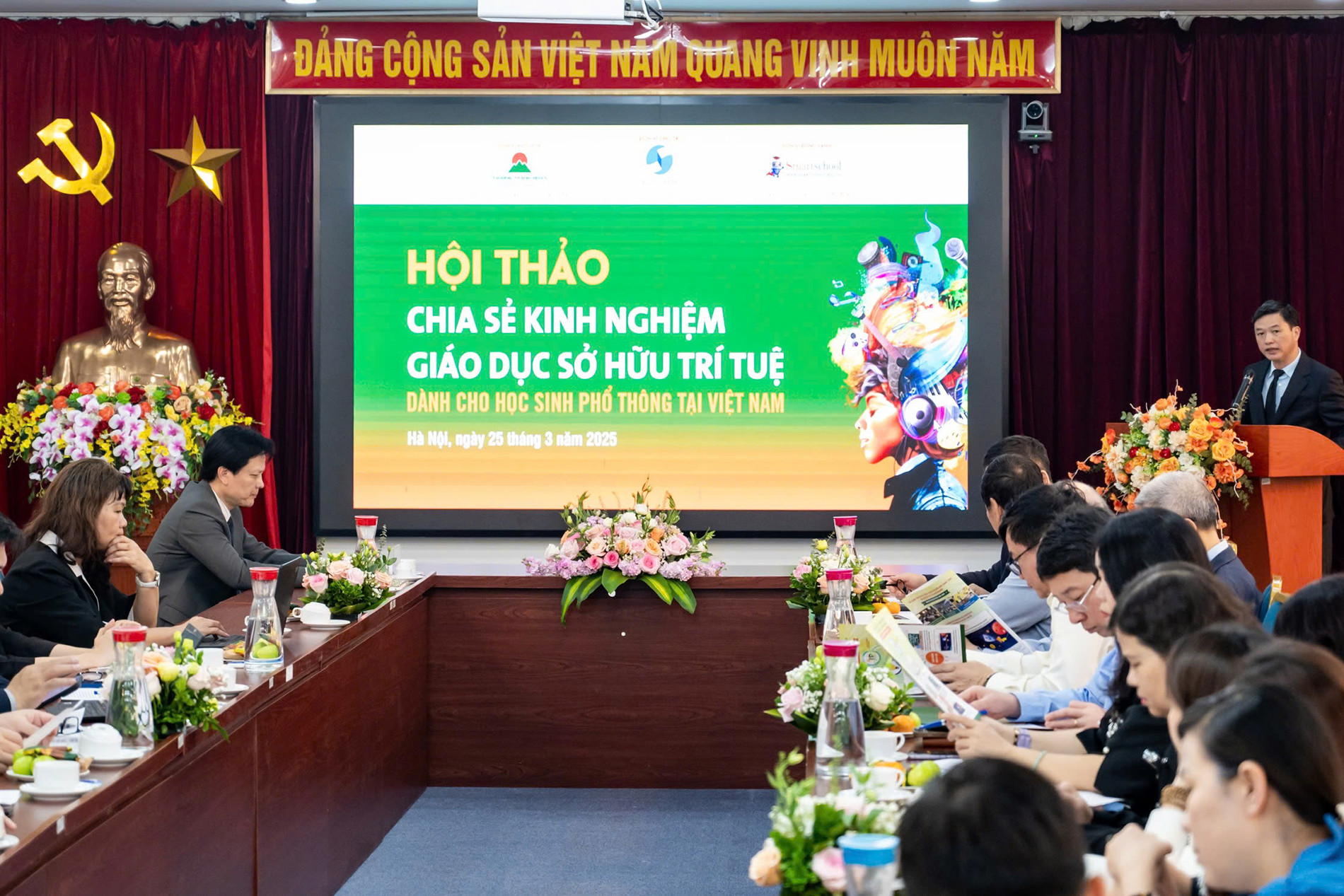 Giáo dục sở hữu trí tuệ cho thế hệ trẻ, nuôi dưỡng tinh thần sáng tạo- Ảnh 1.