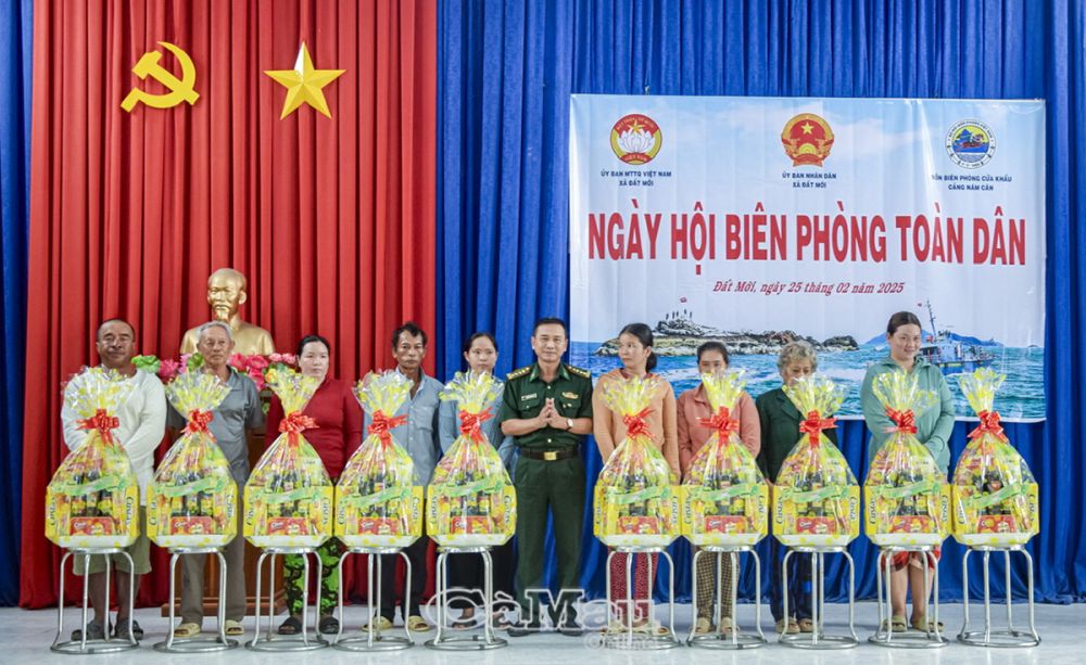 Các tỉnh Tây Nam Bộ thiết thực tổ chức Ngày hội Biên phòng toàn dân- Ảnh 2. Các tỉnh Tây Nam Bộ thiết thực tổ chức Ngày hội Biên phòng toàn dân- Ảnh 2.