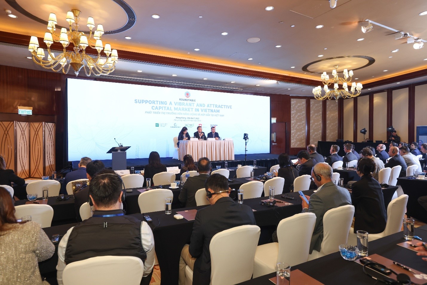 Tín hiệu tích cực trong tiến trình nâng hạng thị trường chứng khoán - Ảnh 1. Tín hiệu tích cực trong tiến trình nâng hạng thị trường chứng khoán - Ảnh 1.