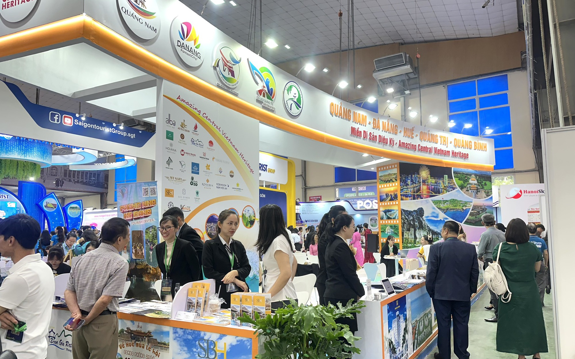 Tour hướng về cội nguồn, tìm hiểu lịch sử hút khách dịp 30/4