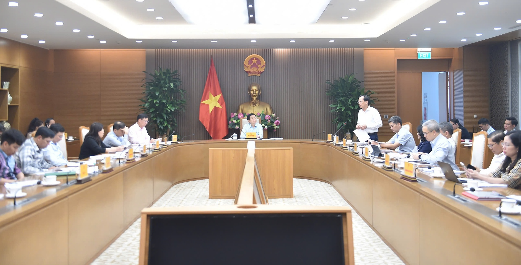 Bảo đảm tiến độ hồ sơ Quyết định điều chỉnh CTMTQG dân tộc thiểu số và miền núi- Ảnh 2.