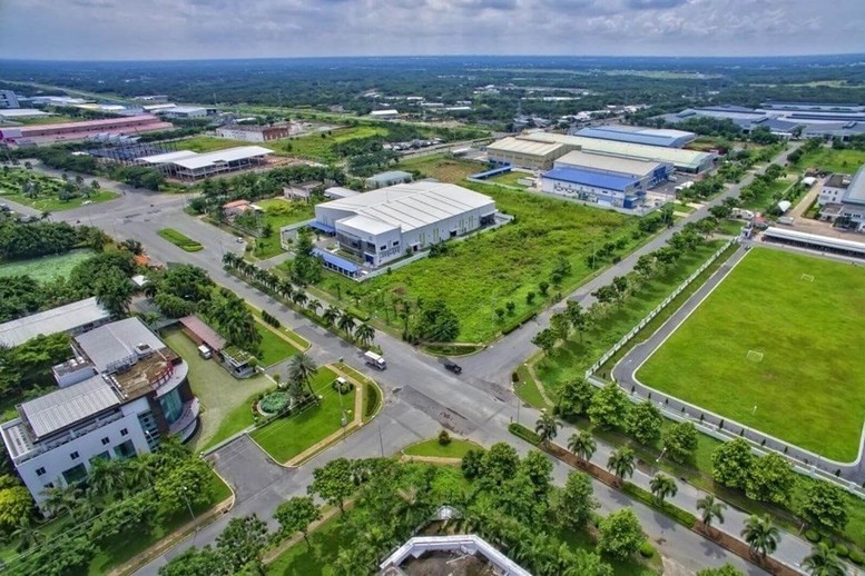 Đề xuất bổ sung Đảng phí và công đoàn phí vào giảm trừ thuế thu nhập cá nhân 4 Đề xuất bổ sung Đảng phí và công đoàn phí vào giảm trừ thuế thu nhập cá nhân