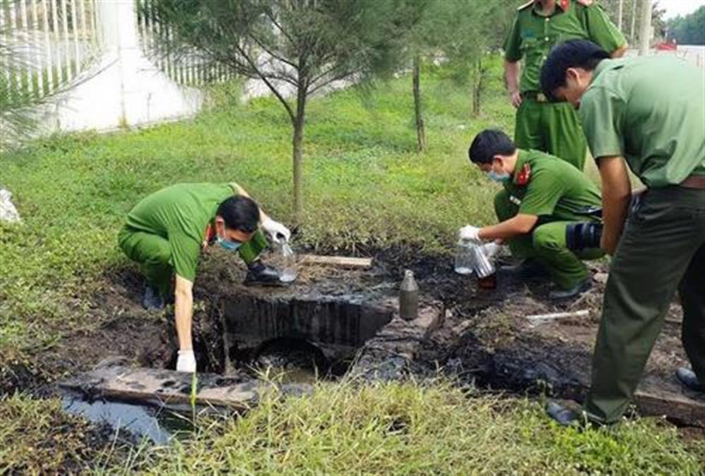 Kiểm định môi trường về khí thải công nghiệp phải tuân thủ đúng quy trình- Ảnh 1. Kiểm định môi trường về khí thải công nghiệp phải tuân thủ đúng quy trình- Ảnh 1.