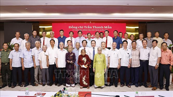 Đoàn kết, thống nhất để thành phố Cần Thơ sau sáp nhập phát triển mạnh mẽ- Ảnh 3. Đoàn kết, thống nhất để thành phố Cần Thơ sau sáp nhập phát triển mạnh mẽ- Ảnh 3.