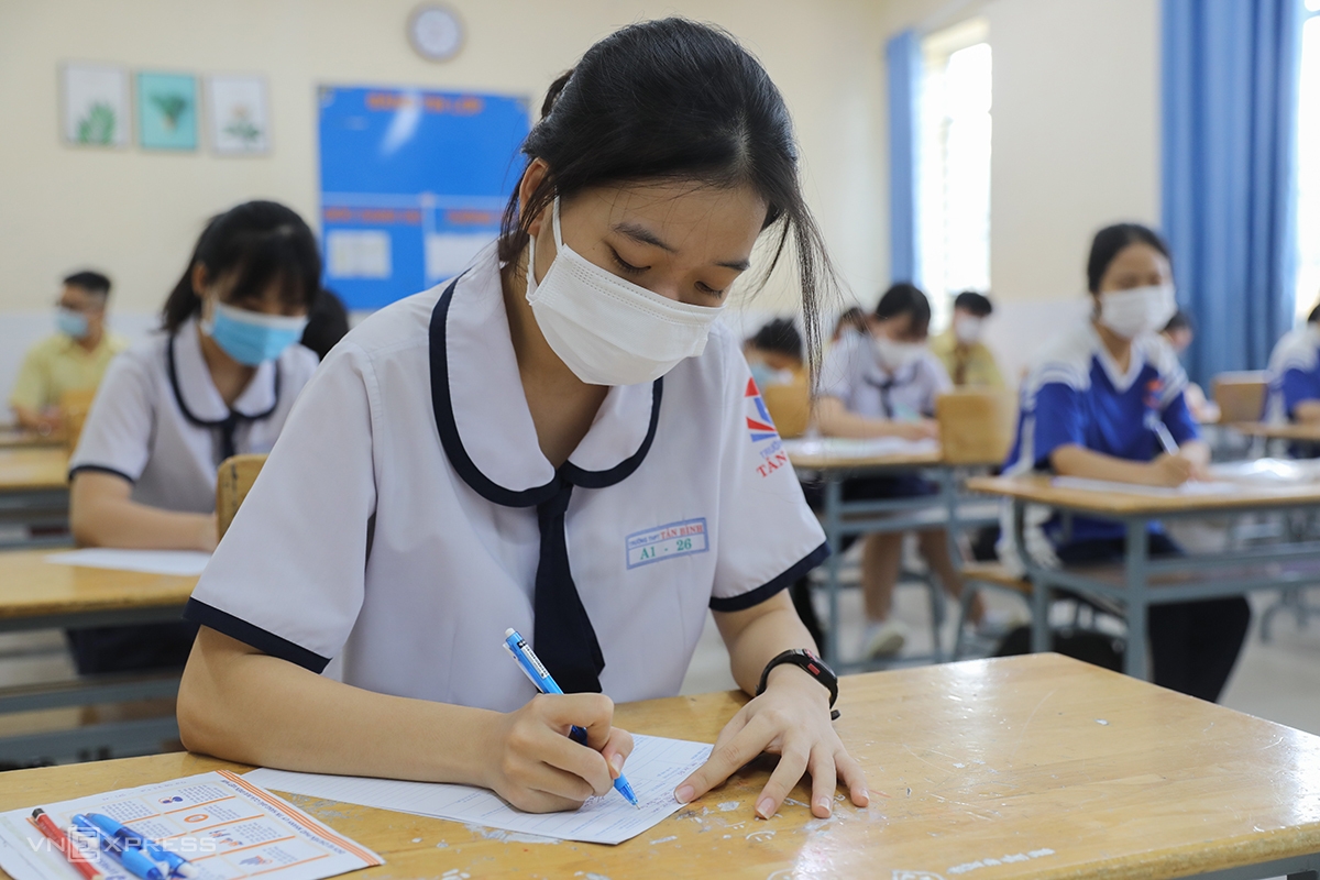 Hơn 1,16 triệu thí sinh đăng ký dự thi tốt nghiệp THPT năm 2025- Ảnh 1. Hơn 1,16 triệu thí sinh đăng ký dự thi tốt nghiệp THPT năm 2025- Ảnh 1.