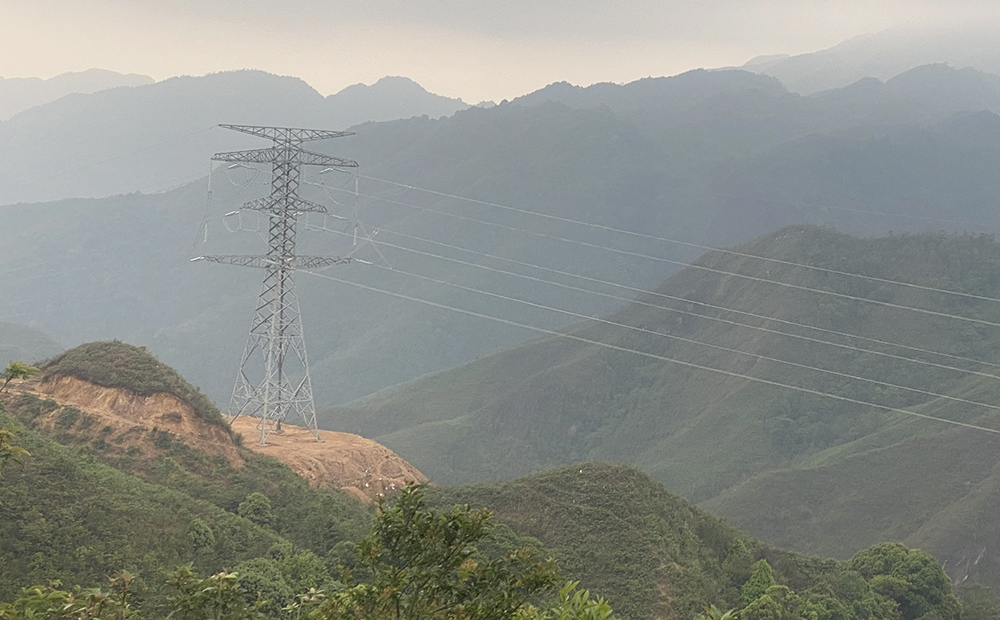 Đóng điện dự án đường dây 220kV Huội Quảng – Nghĩa Lộ và dự án Trạm biến áp 220kV Nghĩa Lộ- Ảnh 1. Đóng điện dự án đường dây 220kV Huội Quảng – Nghĩa Lộ và dự án Trạm biến áp 220kV Nghĩa Lộ- Ảnh 1.