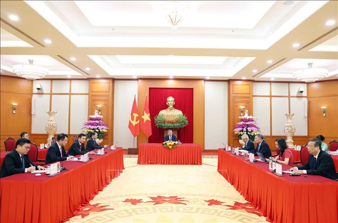 Mối quan hệ Việt Nam - EU xứng đáng được nâng lên tầm cao mới- Ảnh 2. Mối quan hệ Việt Nam - EU xứng đáng được nâng lên tầm cao mới- Ảnh 2.