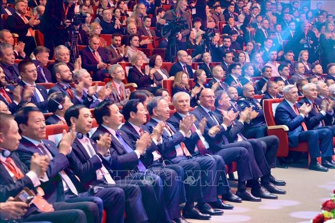 Phát biểu của Tổng Bí thư Tô Lâm tại Học viện Hành chính công và kinh tế quốc dân trực thuộc Tổng thống Liên bang Nga- Ảnh 1. Phát biểu của Tổng Bí thư Tô Lâm tại Học viện Hành chính công và kinh tế quốc dân trực thuộc Tổng thống Liên bang Nga- Ảnh 1.