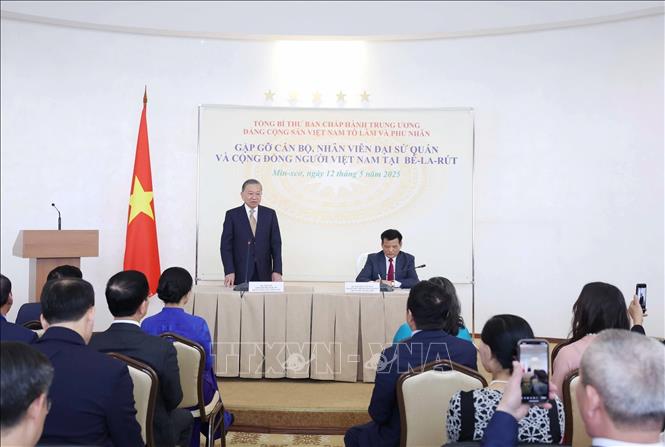 Tổng Bí thư Tô Lâm: Xây dựng cộng đồng người Việt Nam tại Belarus đoàn kết, phát triển- Ảnh 2. Tổng Bí thư Tô Lâm: Xây dựng cộng đồng người Việt Nam tại Belarus đoàn kết, phát triển- Ảnh 2.