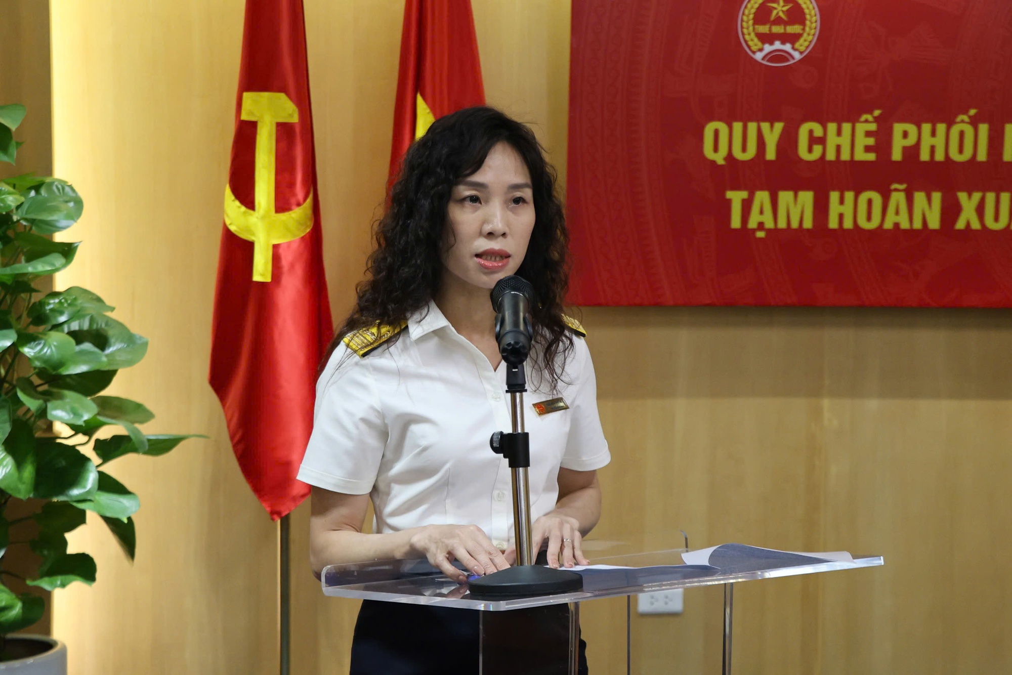 Bước tiến mới trong kiểm soát nợ thuế và xuất nhập cảnh- Ảnh 4. Bước tiến mới trong kiểm soát nợ thuế và xuất nhập cảnh- Ảnh 4.