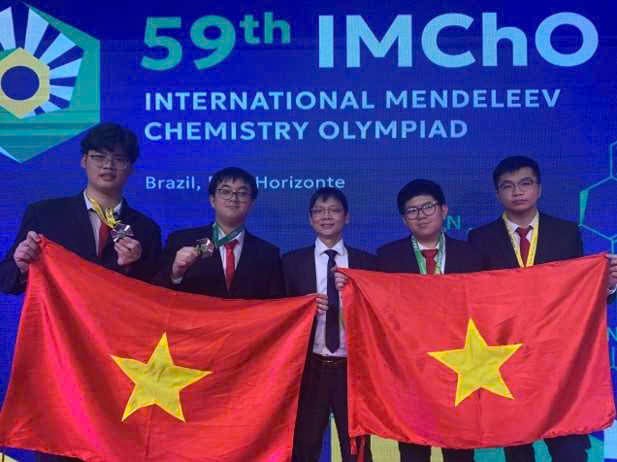 Olympic Hóa học Quốc tế Mendeleev 2025: Việt Nam đoạt 2 Vàng, 2 Bạc- Ảnh 1. Olympic Hóa học Quốc tế Mendeleev 2025: Việt Nam đoạt 2 Vàng, 2 Bạc- Ảnh 1.