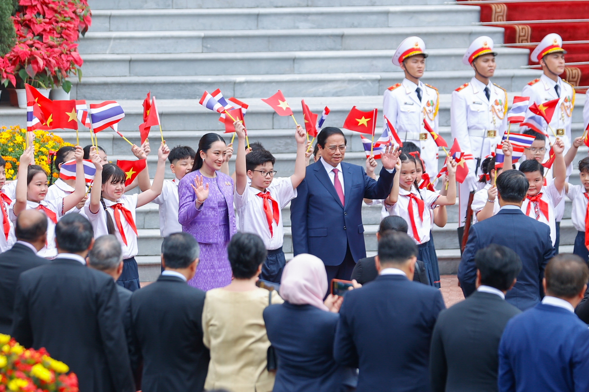 Thủ tướng Phạm Minh Chính chủ trì lễ đón chính thức Thủ tướng Thái Lan thăm Việt Nam- Ảnh 5. Thủ tướng Phạm Minh Chính chủ trì lễ đón chính thức Thủ tướng Thái Lan thăm Việt Nam- Ảnh 5.