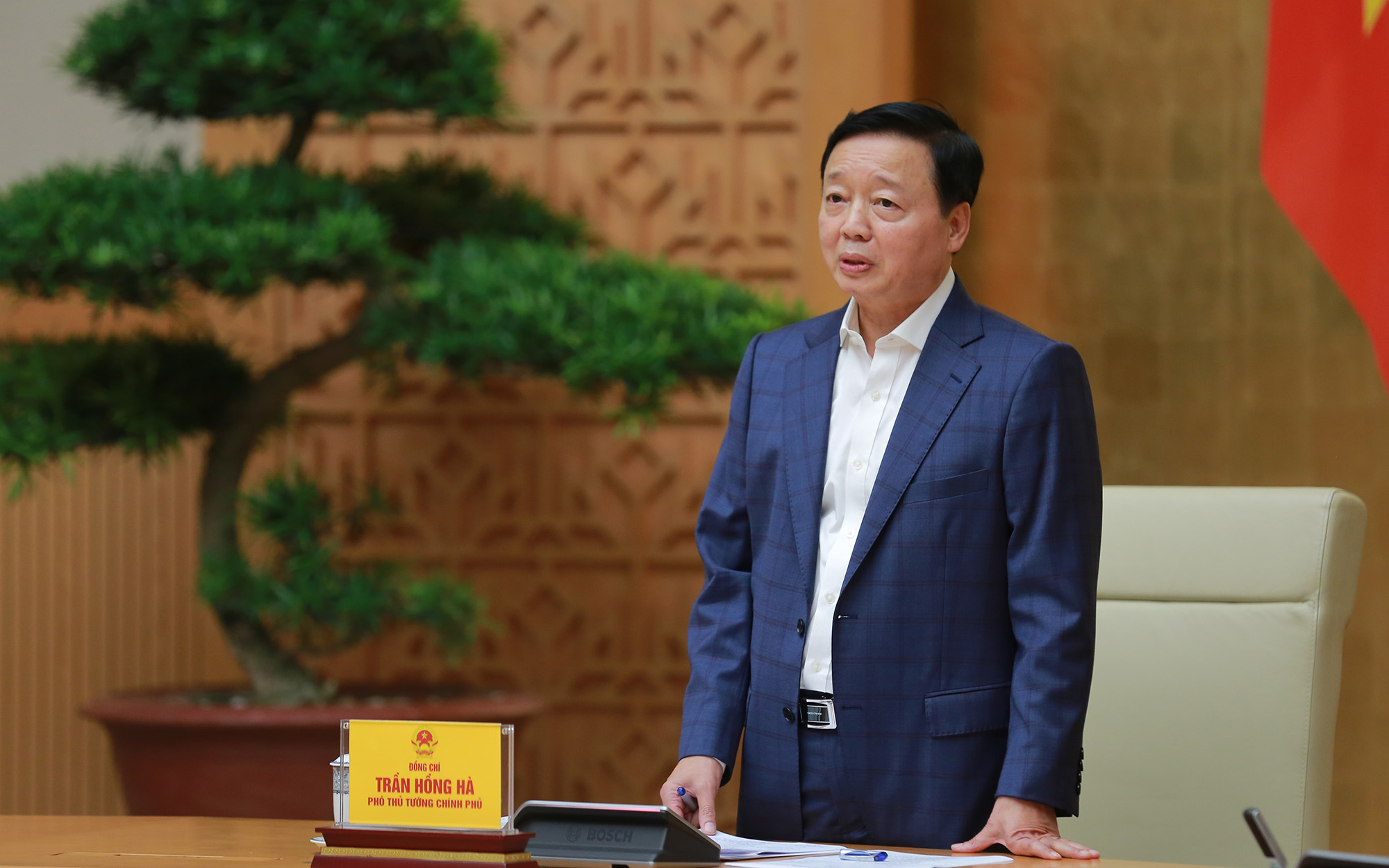 Hành động quyết liệt, trách nhiệm hơn nữa để tiếp tục kéo giảm tai nạn giao thông- Ảnh 1. Hành động quyết liệt, trách nhiệm hơn nữa để tiếp tục kéo giảm tai nạn giao thông- Ảnh 1.