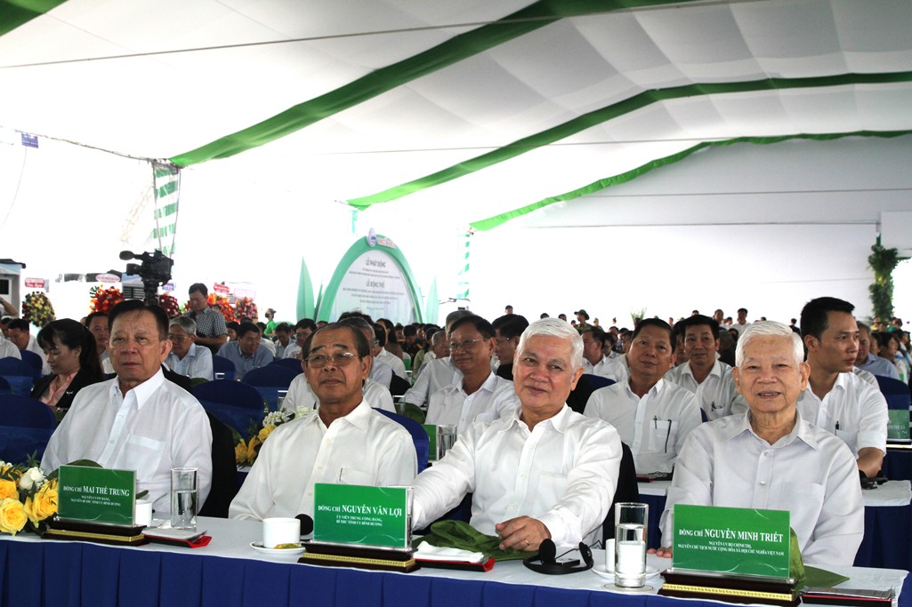 Bình Dương động thổ 2 khu công nghiệp sinh thái, thông minh thế hệ mới- Ảnh 2. Bình Dương động thổ 2 khu công nghiệp sinh thái, thông minh thế hệ mới- Ảnh 2.