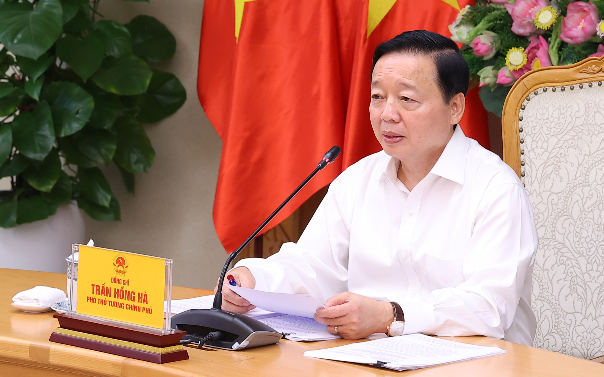 Phân cấp, phân quyền phải gắn với điều kiện thực thi và giám sát rõ ràng- Ảnh 1. Phân cấp, phân quyền phải gắn với điều kiện thực thi và giám sát rõ ràng- Ảnh 1.