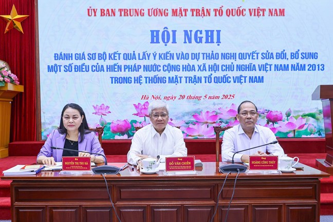 Sửa đổi Hiến pháp 2013: khẳng định rõ hơn vị thế của MTTQ Việt Nam - Ảnh 1. Sửa đổi Hiến pháp 2013: khẳng định rõ hơn vị thế của MTTQ Việt Nam - Ảnh 1.