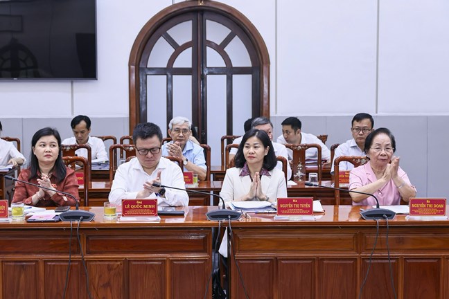 Sửa đổi Hiến pháp 2013: khẳng định rõ hơn vị thế của MTTQ Việt Nam - Ảnh 2. Sửa đổi Hiến pháp 2013: khẳng định rõ hơn vị thế của MTTQ Việt Nam - Ảnh 2.