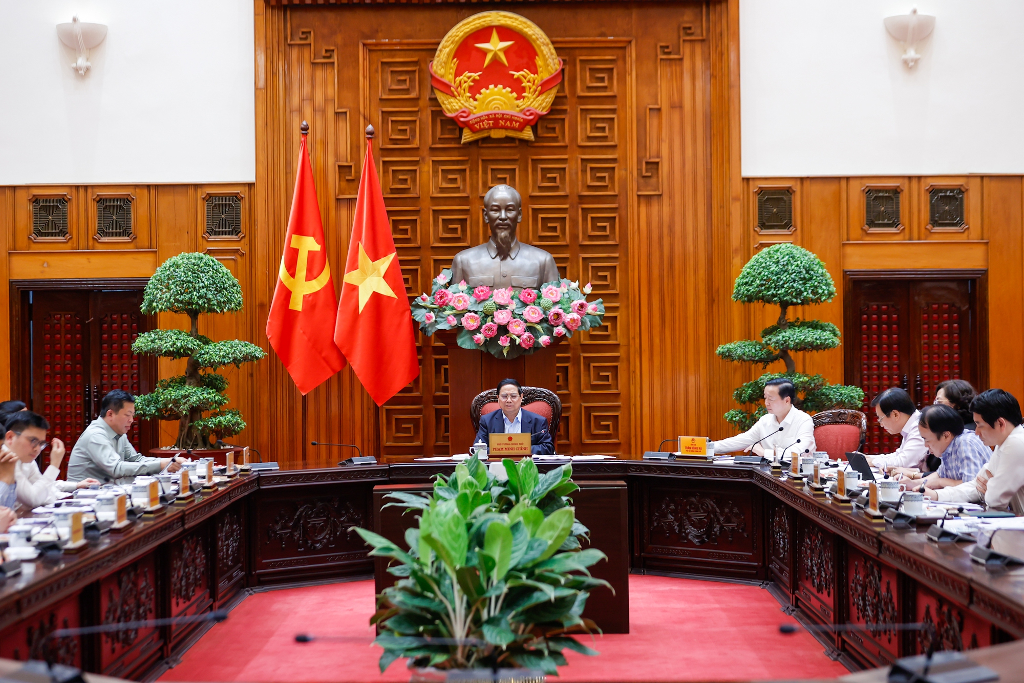 Thủ tướng: Khởi công tuyến đường sắt Lào Cai – Hà Nội – Hải Phòng vào ngày 19/12/2025- Ảnh 1. Thủ tướng: Khởi công tuyến đường sắt Lào Cai – Hà Nội – Hải Phòng vào ngày 19/12/2025- Ảnh 1.