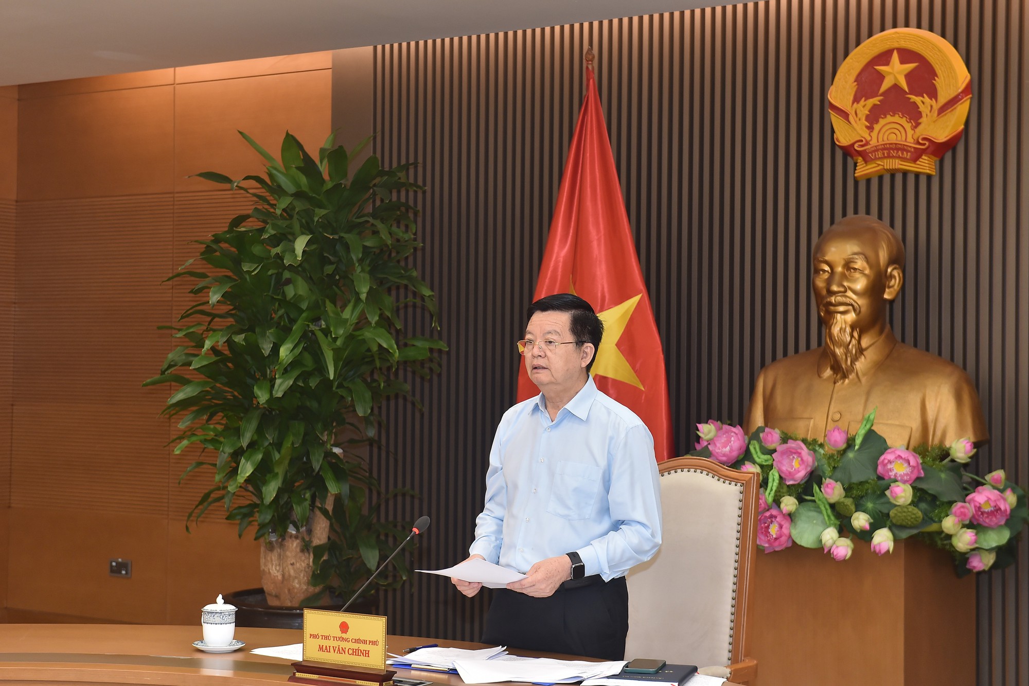 Khẩn trương hoàn thiện xây dựng nghị định về phân cấp, phân quyền lĩnh vực dân tộc, tôn giáo- Ảnh 1. Khẩn trương hoàn thiện xây dựng nghị định về phân cấp, phân quyền lĩnh vực dân tộc, tôn giáo- Ảnh 1.