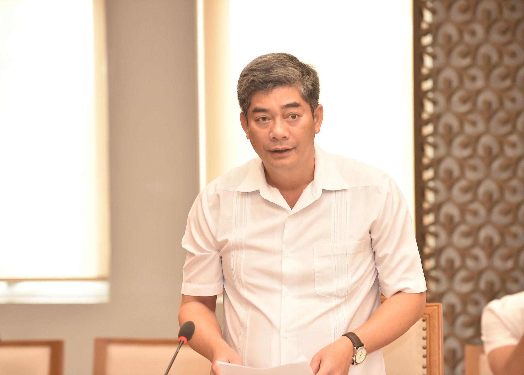 Khẩn trương hoàn thiện xây dựng nghị định về phân cấp, phân quyền lĩnh vực dân tộc, tôn giáo- Ảnh 2. Khẩn trương hoàn thiện xây dựng nghị định về phân cấp, phân quyền lĩnh vực dân tộc, tôn giáo- Ảnh 2.