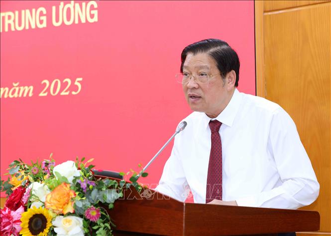 Tổng Bí thư Tô Lâm: Công tác nội chính phải hướng mục tiêu giữ vững ổn định để phát triển đất nước- Ảnh 3. Tổng Bí thư Tô Lâm: Công tác nội chính phải hướng mục tiêu giữ vững ổn định để phát triển đất nước- Ảnh 3.