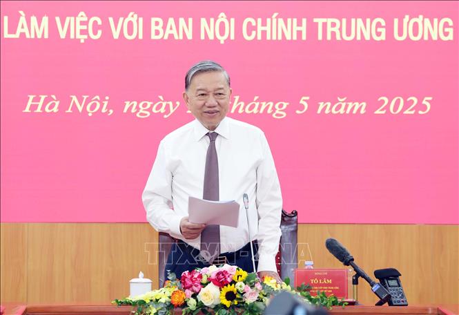 Tổng Bí thư Tô Lâm: Công tác nội chính phải hướng mục tiêu giữ vững ổn định để phát triển đất nước- Ảnh 2. Tổng Bí thư Tô Lâm: Công tác nội chính phải hướng mục tiêu giữ vững ổn định để phát triển đất nước- Ảnh 2.