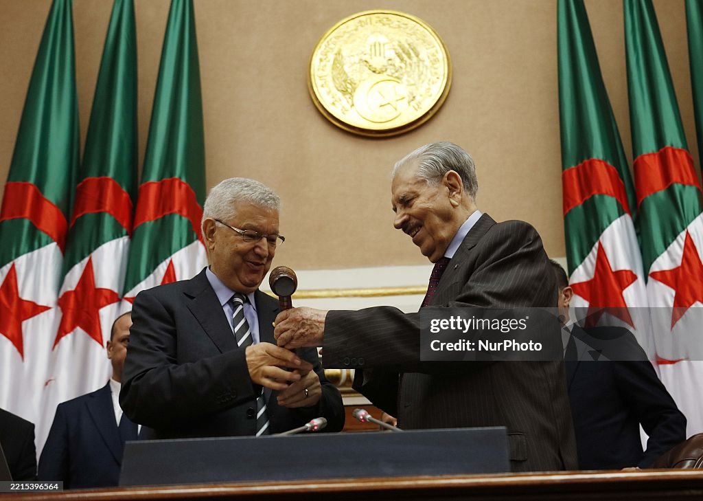 Điện mừng Chủ tịch Hội đồng Dân tộc (Thượng viện) nước Cộng hòa Algeria- Ảnh 1. Điện mừng Chủ tịch Hội đồng Dân tộc (Thượng viện) nước Cộng hòa Algeria- Ảnh 1.