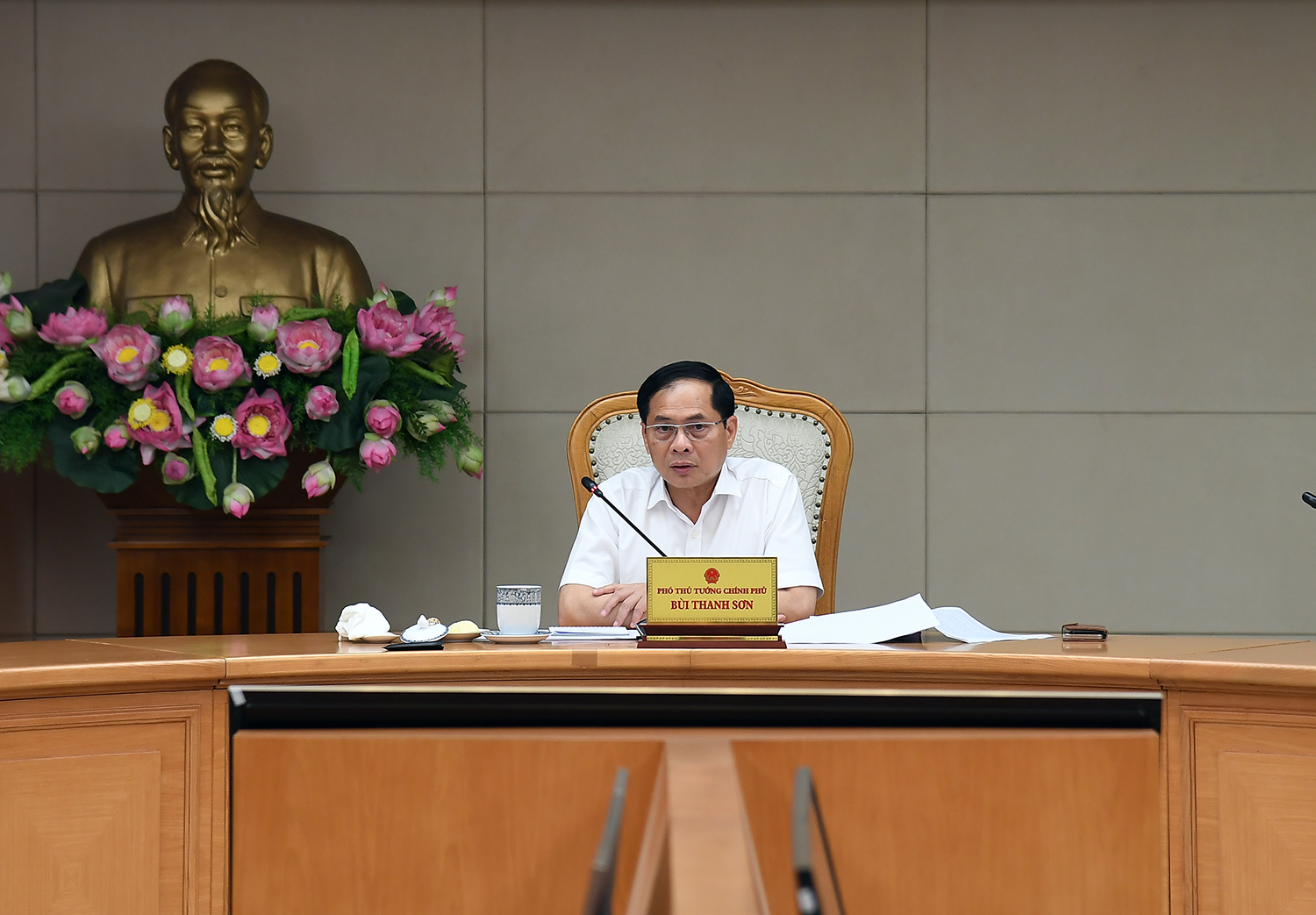 Ngành công thương cần phân cấp, phân quyền cho cả địa phương, doanh nghiệp nhà nước- Ảnh 1. Ngành công thương cần phân cấp, phân quyền cho cả địa phương, doanh nghiệp nhà nước- Ảnh 1.