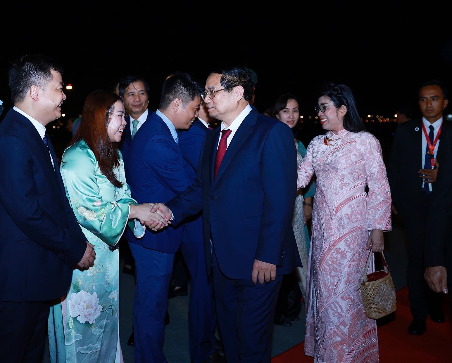 Thủ tướng Phạm Minh Chính tới Kuala Lumpur, bắt đầu thăm Malaysia và dự Hội nghị Cấp cao ASEAN- Ảnh 1. Thủ tướng Phạm Minh Chính tới Kuala Lumpur, bắt đầu thăm Malaysia và dự Hội nghị Cấp cao ASEAN- Ảnh 1.