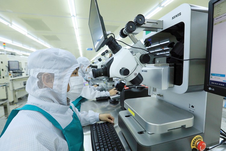 Dũng cảm cắt bỏ điểm nghẽn trong Luật Đầu tư- Ảnh 3. Dũng cảm cắt bỏ điểm nghẽn trong Luật Đầu tư- Ảnh 3.