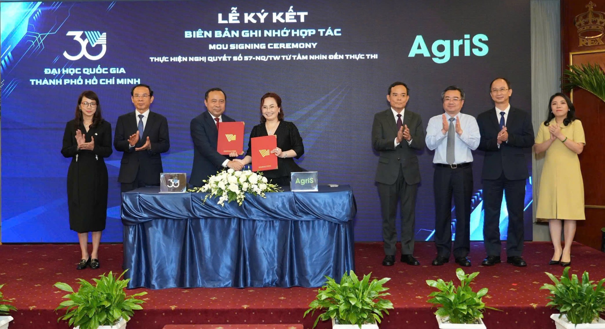 AgriS phối hợp với Đại học Quốc gia TPHCM đào tạo nhân lực nông nghiệp công nghệ cao- Ảnh 2. AgriS phối hợp với Đại học Quốc gia TPHCM đào tạo nhân lực nông nghiệp công nghệ cao- Ảnh 2.